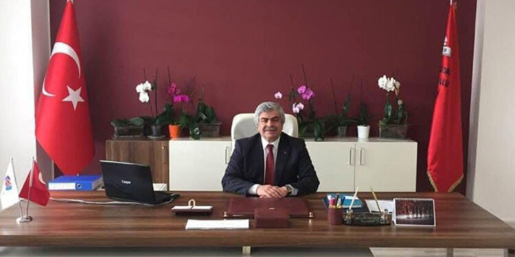 Beraat eden okul müdürüne, para cezası