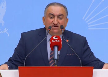 CHP'li Ünal Karahasan, genel başkan adaylığını açıkladı