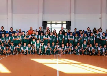 Çocuklara özel geleneksel basketbol kampı düzenlendi