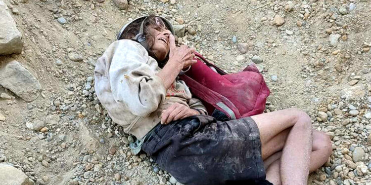 Çorlu'da bitkin bulunan Fransız gezgin yoğun bakımda