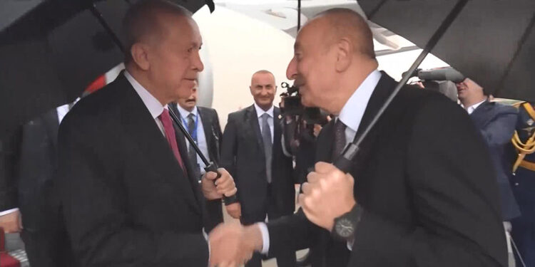 Cumhurbaşkanı Erdoğan Nahçıvan'a geldi
