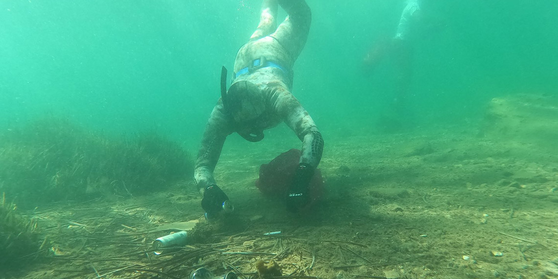 Deniz dibi temizliği, atık fotoğraflar sergisiyle son buldu
