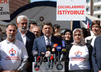 Diyarbakır Anneleri teröre karşı net bir mesaj verdi
