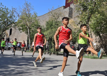 Diyarbakır’da Küçeler Koşusu düzenlendi