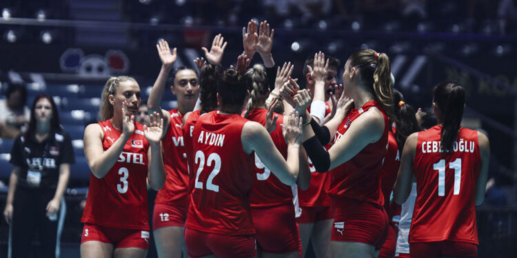 Filenin Sultanları Olimpiyat Elemeleri'ne galibiyetle başladı