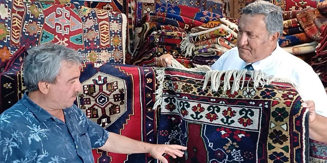 CHP Niğde Milletvekili Ömer Fethi Gürer, bir zamanlar el dokuması halılarıyla ülke genelinde ve dünya çapında ün yapan Niğde’de, destek verilmediği için artık bu sektörün de bitme noktasına geldiğini söyledi.