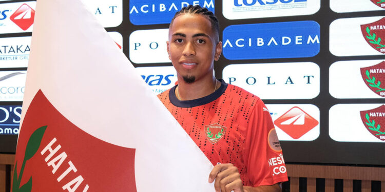 Hatayspor, Rigoberto Rivas’ı renklerine bağladı