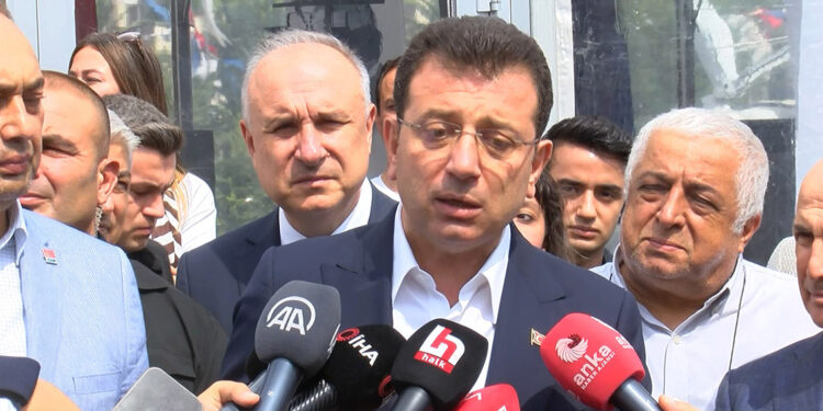 İmamoğlu'ndan Feshane'deki sergi hakkında açıklama