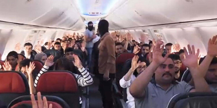 İstanbul Havalimanı'nda 'Uçaktan Rehine Kurtarma' tatbikatı