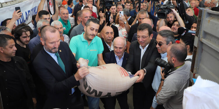 İstanbul’da çiftçilere arpa ve yulaf tohumu dağıtıldı  