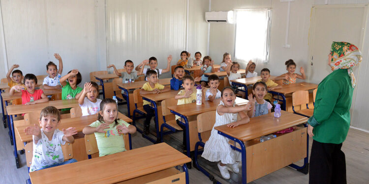 Kahramanmaraş’ta konteyner kentte dersbaşı