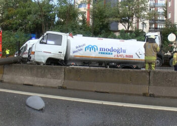 Kartal'da mazot yüklü tanker ile beton mikseri çarpıştı