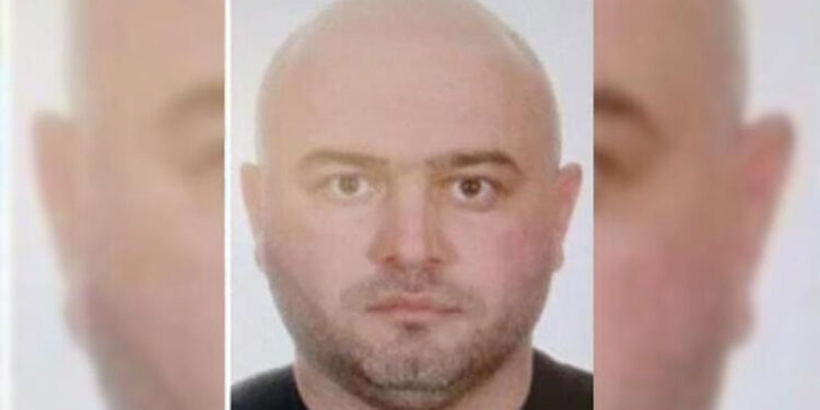 Kırmızı bültenle aranan Kazakistanlı Didim'de yakalandı