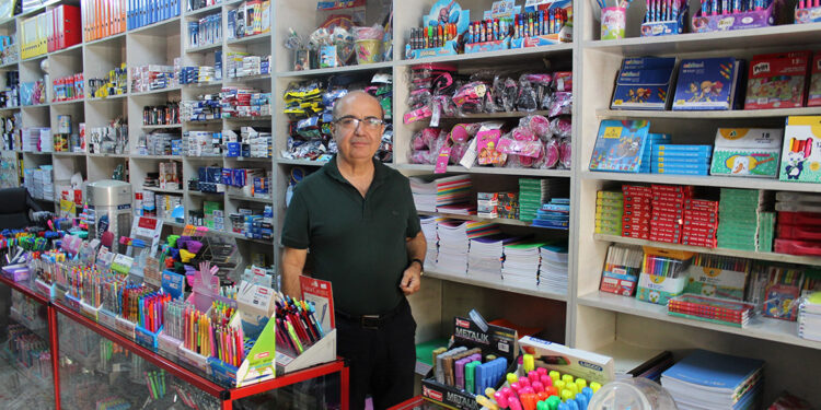 Kırtasiyecilerde solvent içermez yazısına dikkat edilmeli