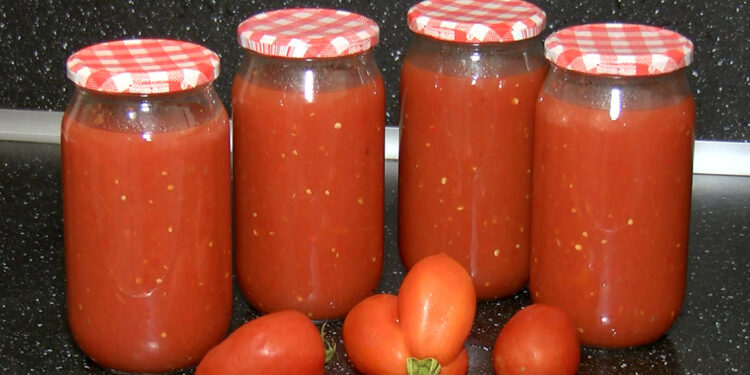 Konserve hazırlarken basınçlı düdüklü tencere kullanın