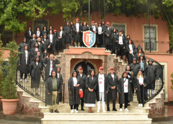 Koton Cumhuriyet Gönüllüleri, İzmir'i ziyaret etti