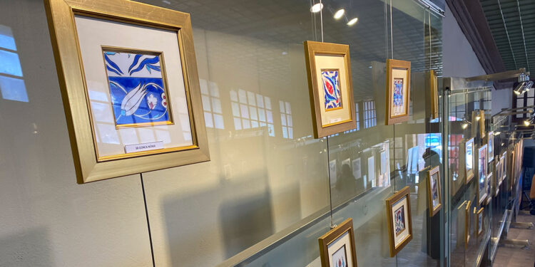 'Lalezar' Sergisi Eminönü'nde ziyaretçilerini bekliyor