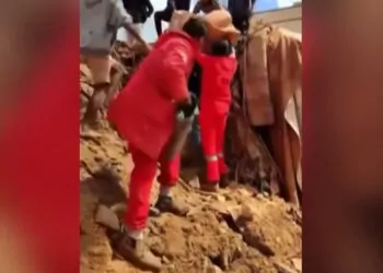 Libya'daki selde kızılay’ın çalışmaları kameralara yansıdı