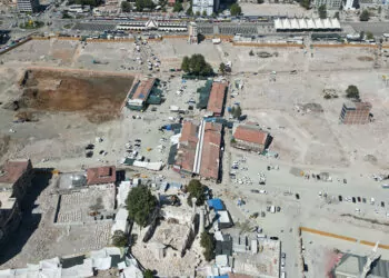 Malatya'da binaların enkazı kalktıkça boş alanlar büyüyor