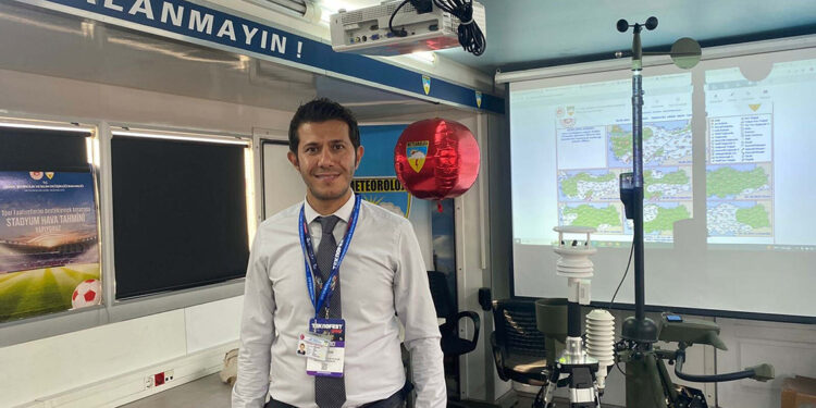 Meteoroloji Gözlem TIR'ından İzmir için sağanak uyarısı