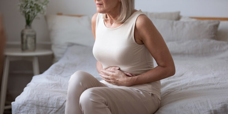 Mikroplu suların içilmesi sindirim sistemini bozabilir