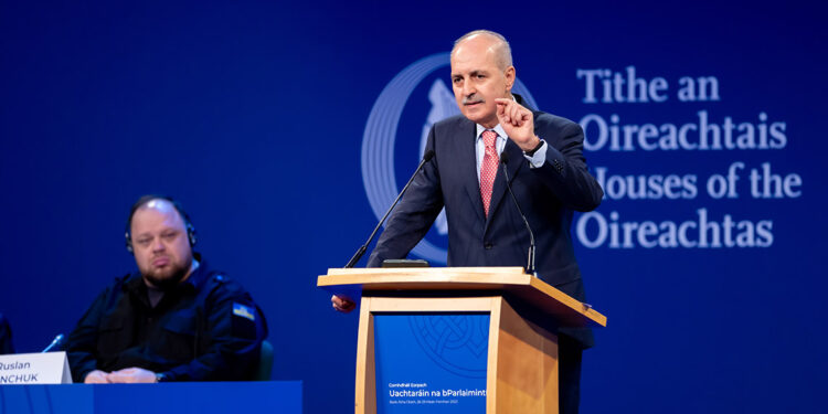 Numan Kurtulmuş Avrupa Parlamentosu'nda sert tepki gösterdi