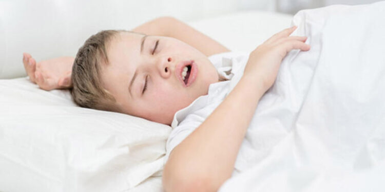 Okul başarısı için uyku düzenine dikkat edilmeli