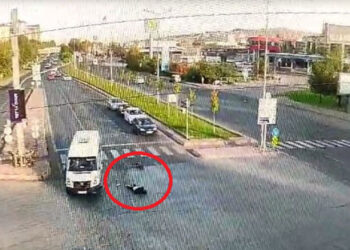 Önce otomobil, ardından minibüsün çarptığı skuterli Hasan öldü