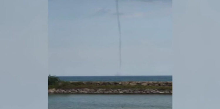 Ordu'da denizde hortum çıktı