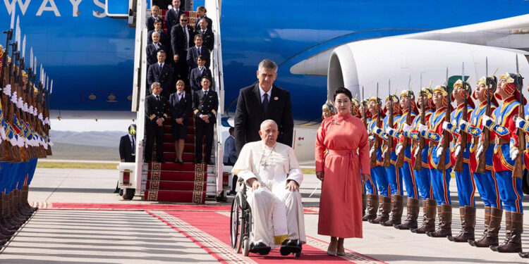 Papa Francis Moğolistan’da