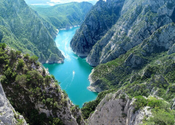 Şahinkaya Kanyonu, turizm cenneti oldu