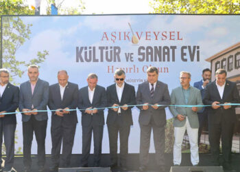 Sultanbeyli’de Aşık Veysel Kültür ve Sanat Evi açıldı
