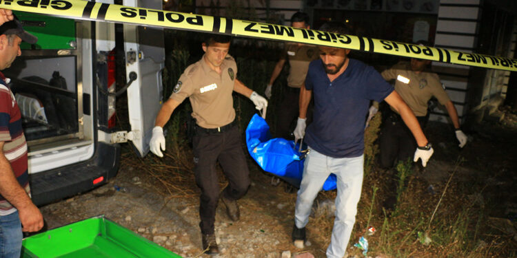 Tokat’ta başına taşla vurularak öldürülmüş erkek cesedi bulundu