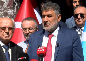 Türkmenlere uzanan el Türk milletine uzanan el gibidir