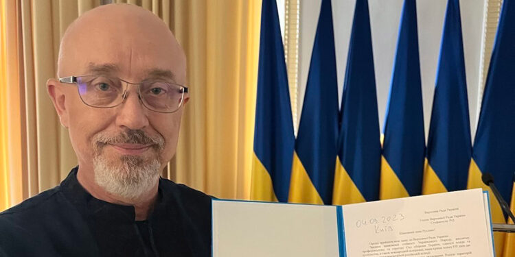 Ukrayna Savunma Bakanı Reznikov'un istifası kabul edildi