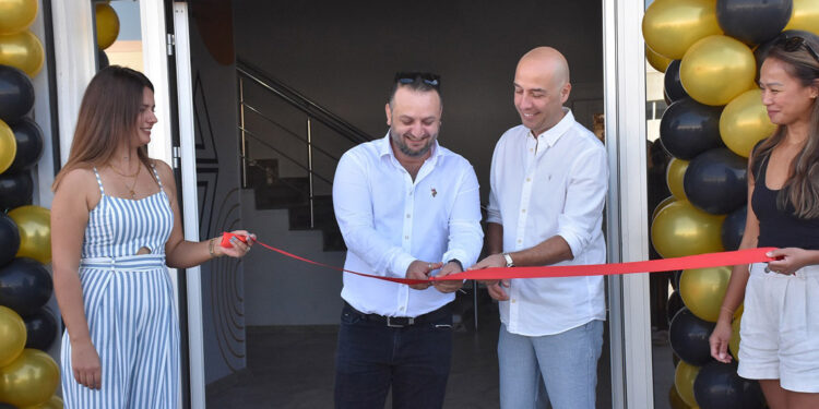 Unideco Mobilya, yeni tesisini hizmete açtı