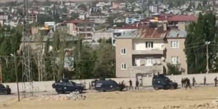 Van'daki kavgada gözaltı sayısı 19'a çıktı