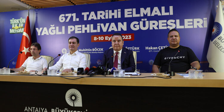 Yağlı güreşin yeni kuralları, Kırkpınar'dan önce Elmalı'da