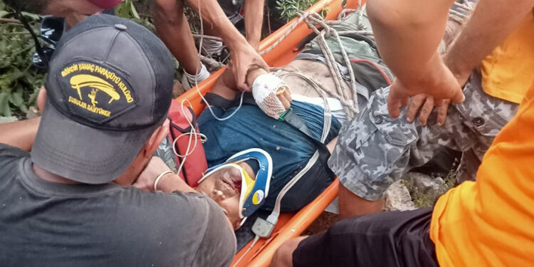 Yamaç paraşütüyle düşen Belaruslu turist hayatını kaybetti