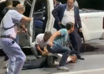 Yurt dışına kaçmaya çalışan örgüt lideri yakalandı