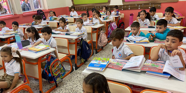 20 milyon 481 bin öğrenci dersbaşı yaptı