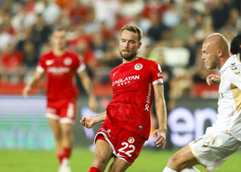 Antalyaspor Samsunspor karşısında ilk galibiyetini aldı