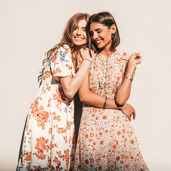 Ben tüm dostlarımla kahve içtim hepsi düşmanım oldular. Bana artık çay demleyin.