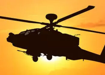 Pakistan'da askeri helikopter düştü; 3 ölü