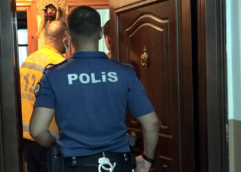 Avcılar'da emekli astsubay evinde ölü bulundu