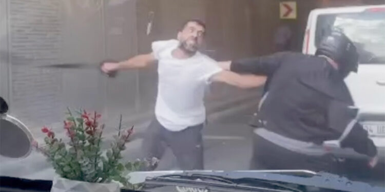 Avcılar'da trafikte ters yön tartışması