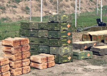 Azerbaycan, Hocavend'de silahlara ve mühimmata el koydu