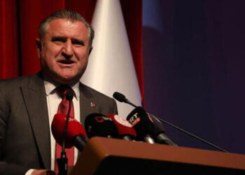 Bakan Bak'tan Kuzey Tunçelli için tebrik mesajı