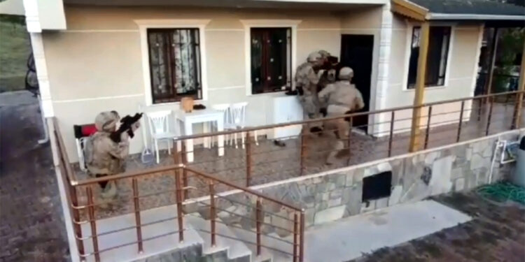 İnegöl Terkinler çetesi çökertildi