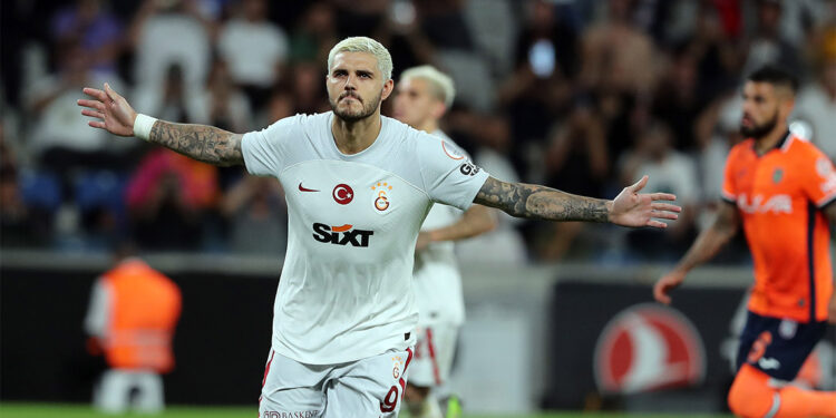 Galatasaray Başakşehir'i 2-1 mağlup etti